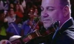 نقابة الفنانين العراقيين تنعى رحيل عازف الكمان قيس جمعة